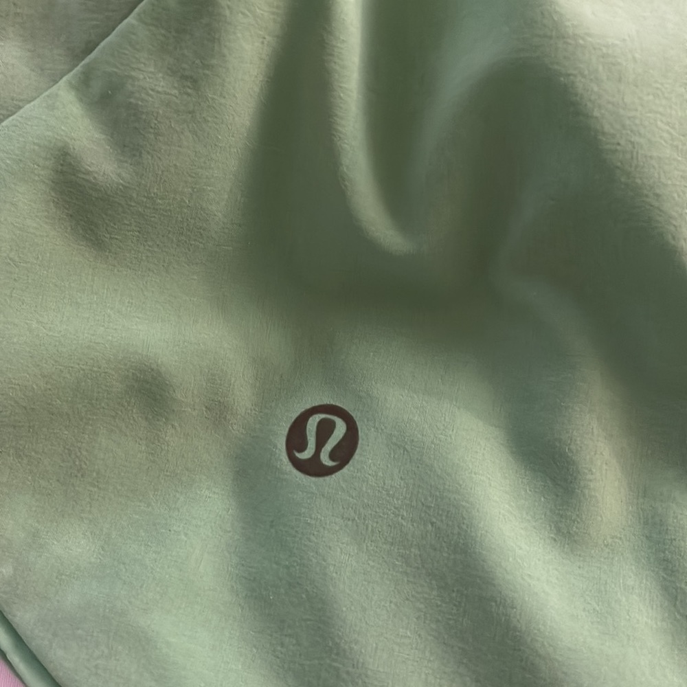 Lululemon Reversible Shorts - Practically New - image 4